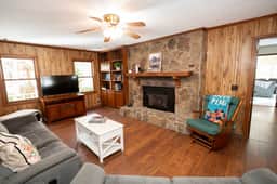 371 Mountain Hill Rd, Fortson
