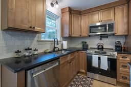 26 Jennifer Ln, Rydal