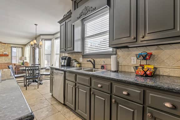 10 Bridlewood Court, Cartersville