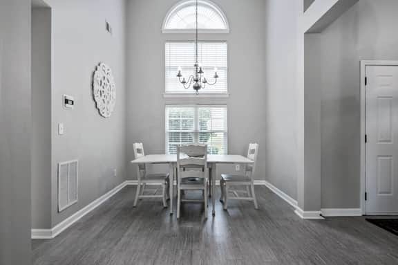 11 Cobblestone, Cartersville