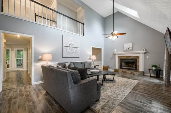 1356 Velvet Creek Glen, Marietta